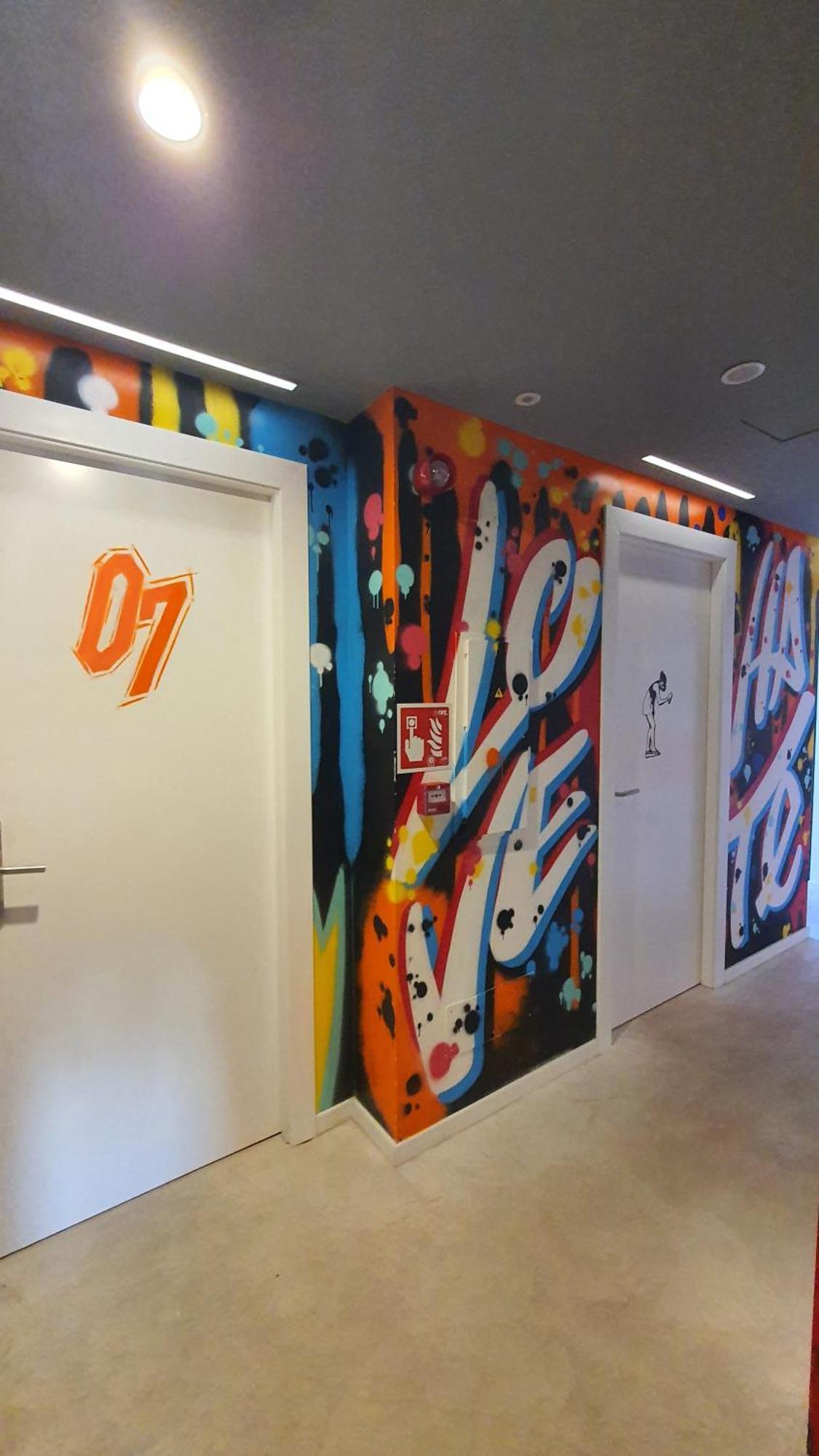 We Street Hostel - El Arenal-Albergue Juvenil 엘아레날 외부 사진
