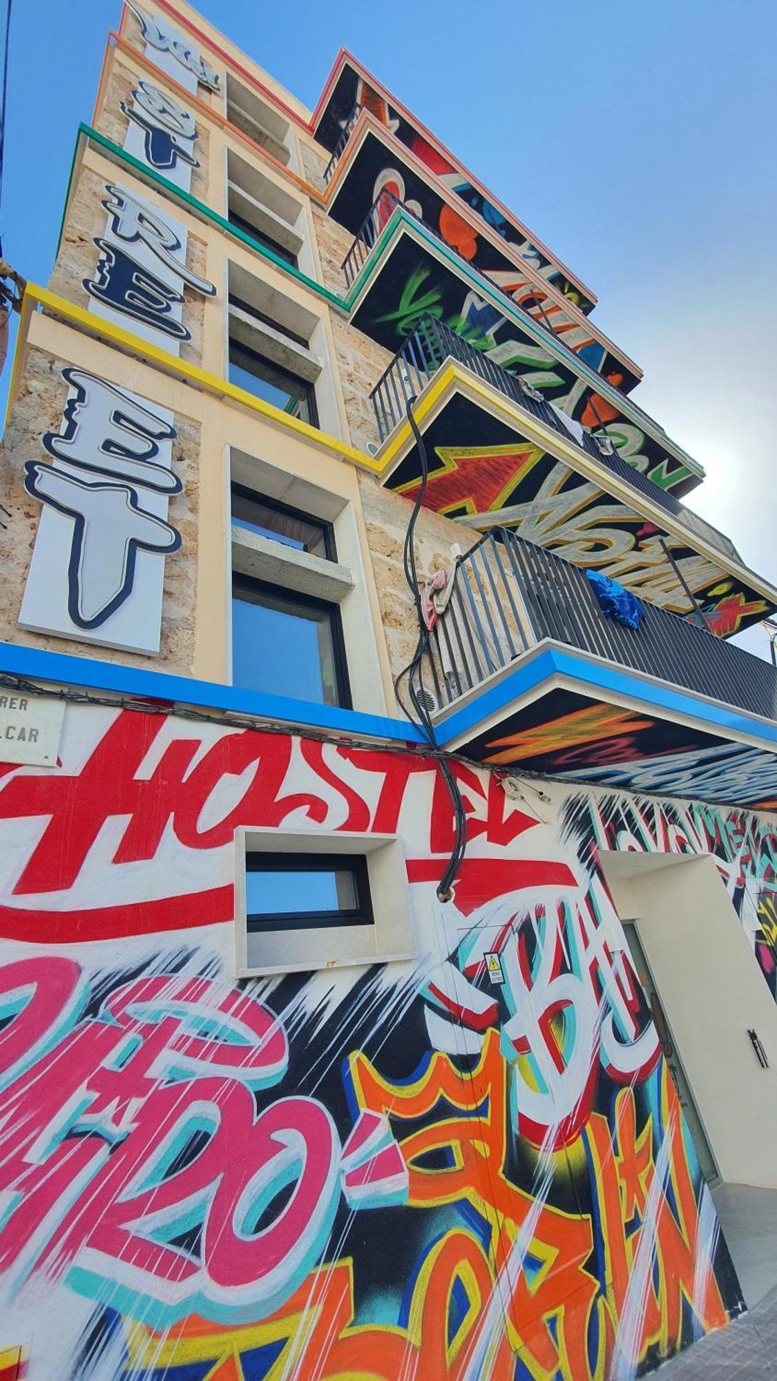 We Street Hostel - El Arenal-Albergue Juvenil 엘아레날 외부 사진