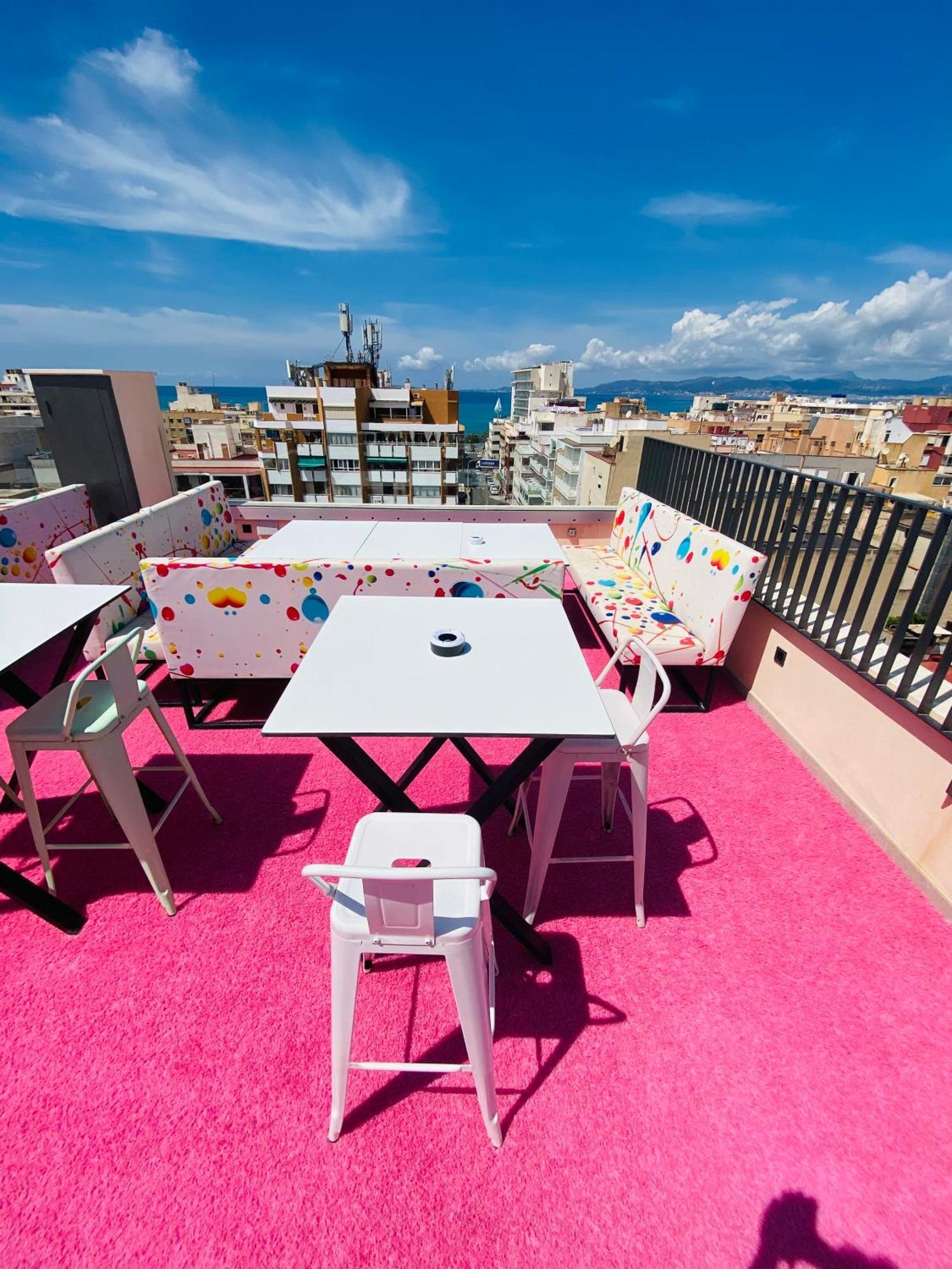 We Street Hostel - El Arenal-Albergue Juvenil 엘아레날 외부 사진